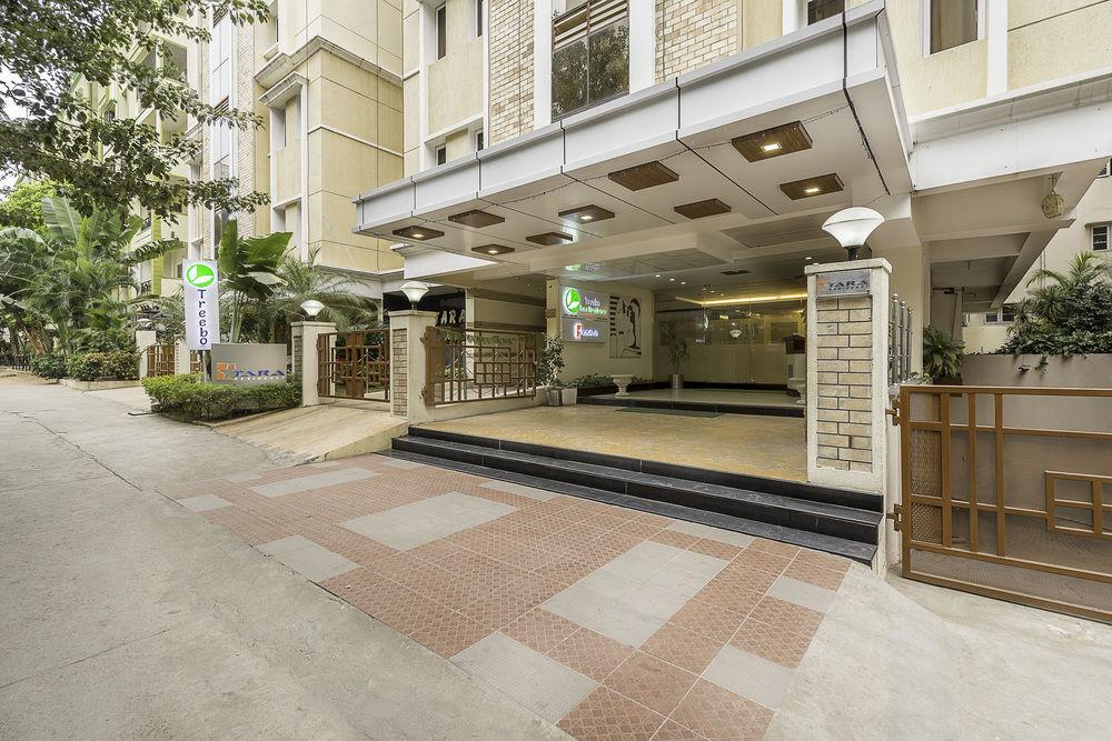 Oyo Townhouse 9 Hitech City Hyderabad Eksteriør bilde