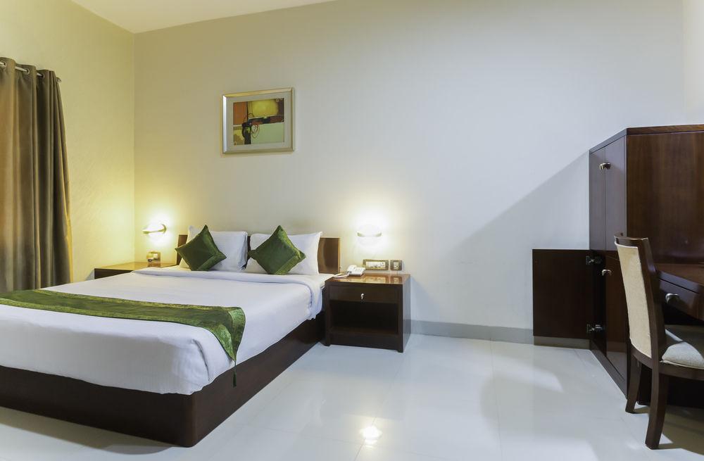 Oyo Townhouse 9 Hitech City Hyderabad Eksteriør bilde