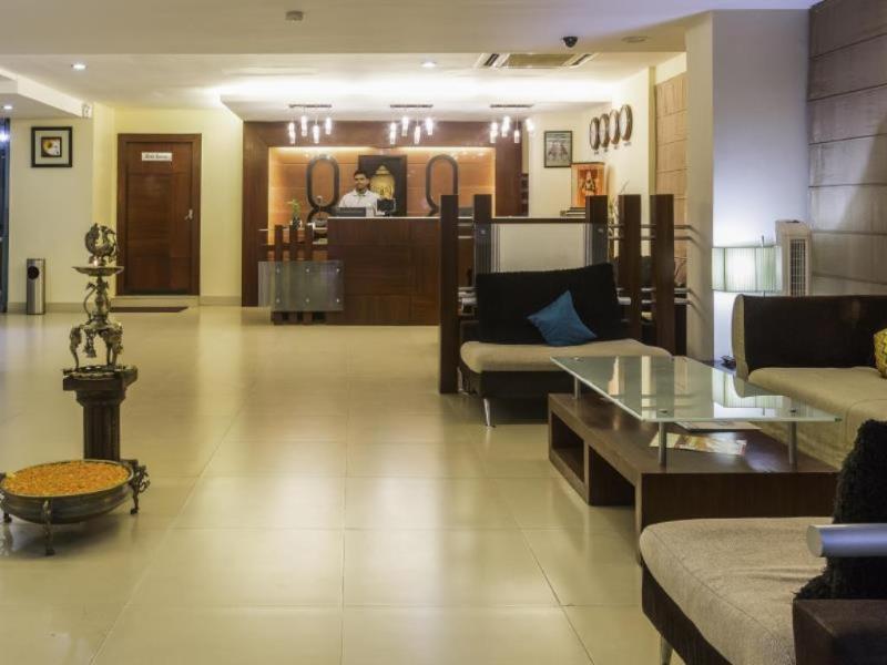 Oyo Townhouse 9 Hitech City Hyderabad Eksteriør bilde